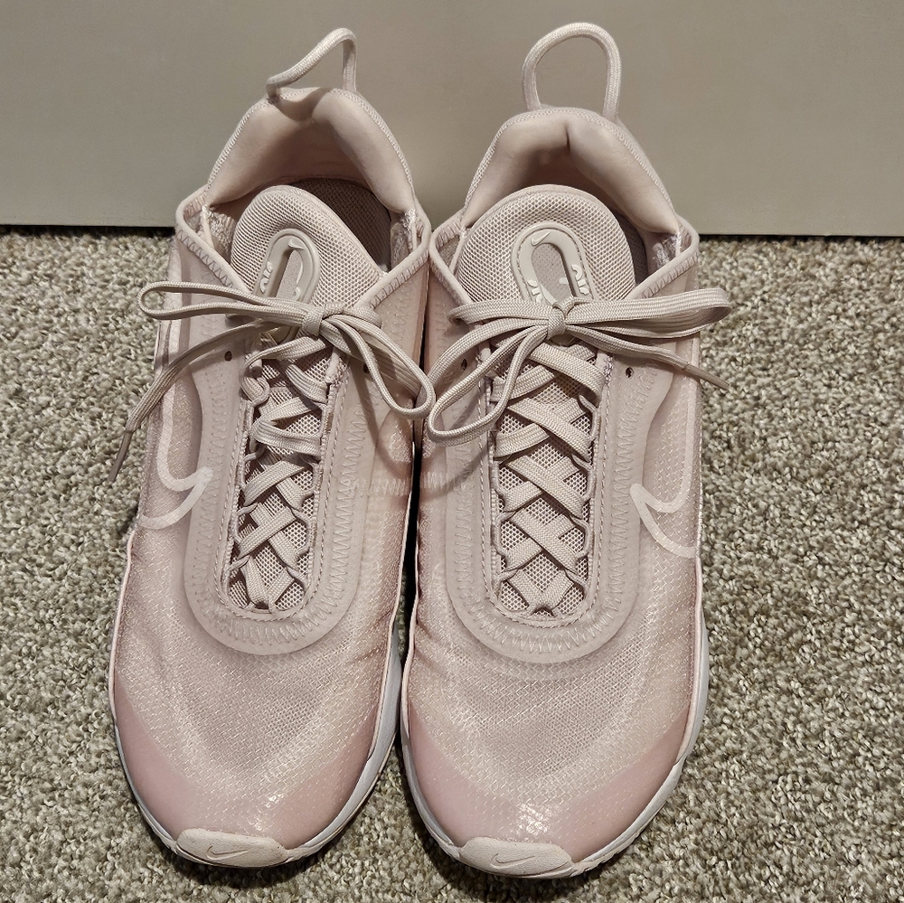 Nike Airmax Women's Pink Sneakers